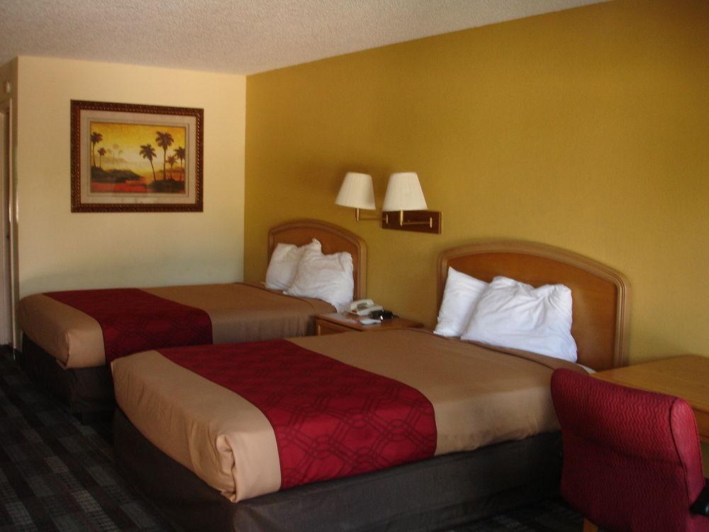 Econo Lodge Jacksonville Esterno foto
